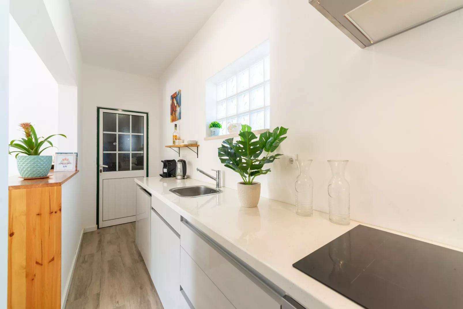 Tulipa-Kitchen