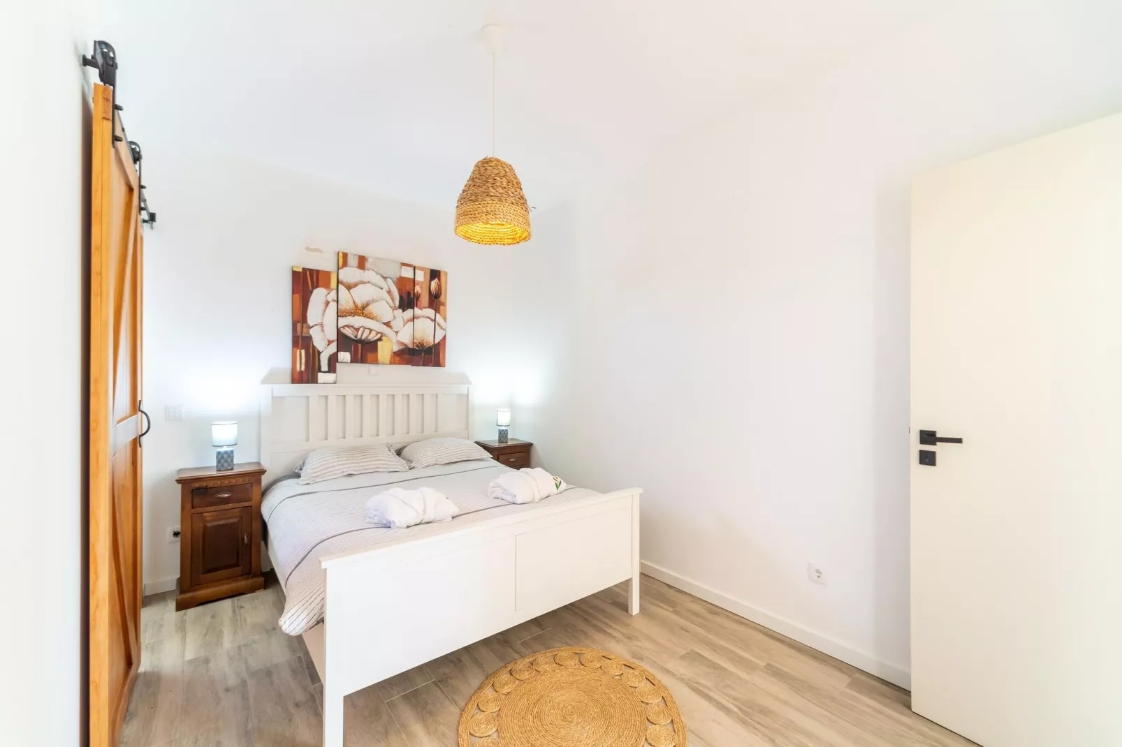 Tulipa-Bedroom