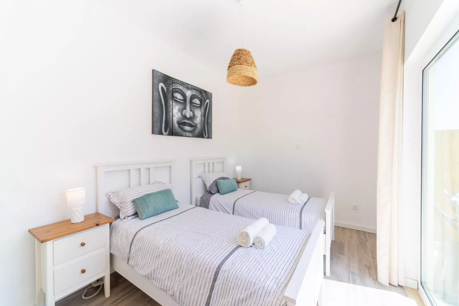 Tulipa-Bedroom