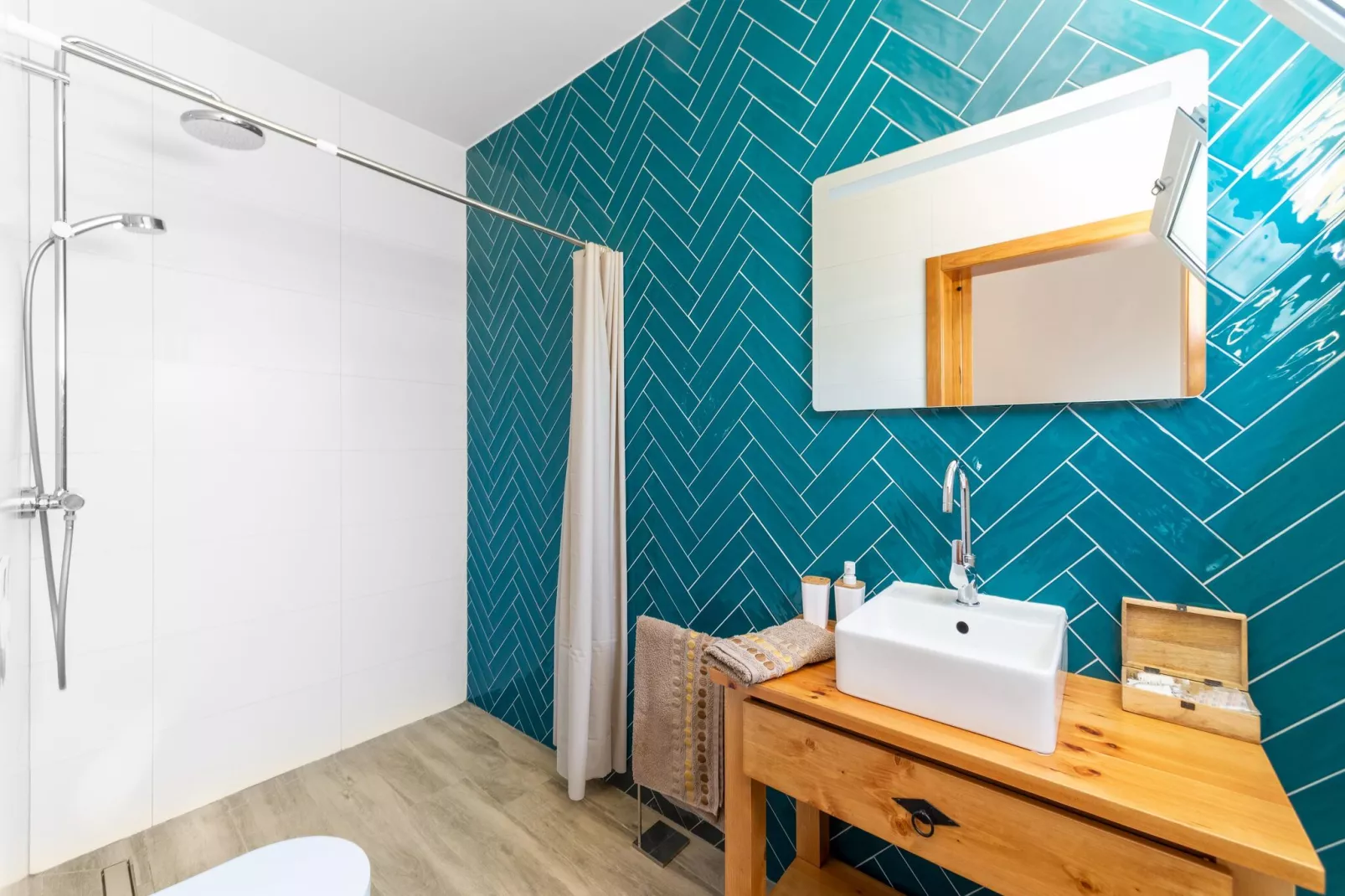 Tulipa-Bathroom