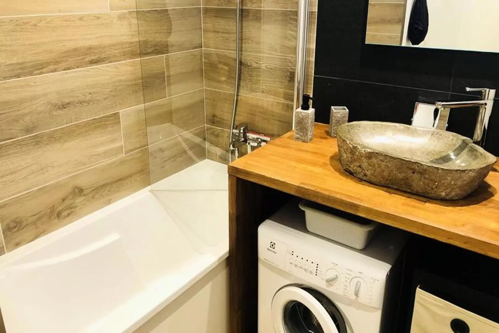 Résidence Camarine-Bathroom