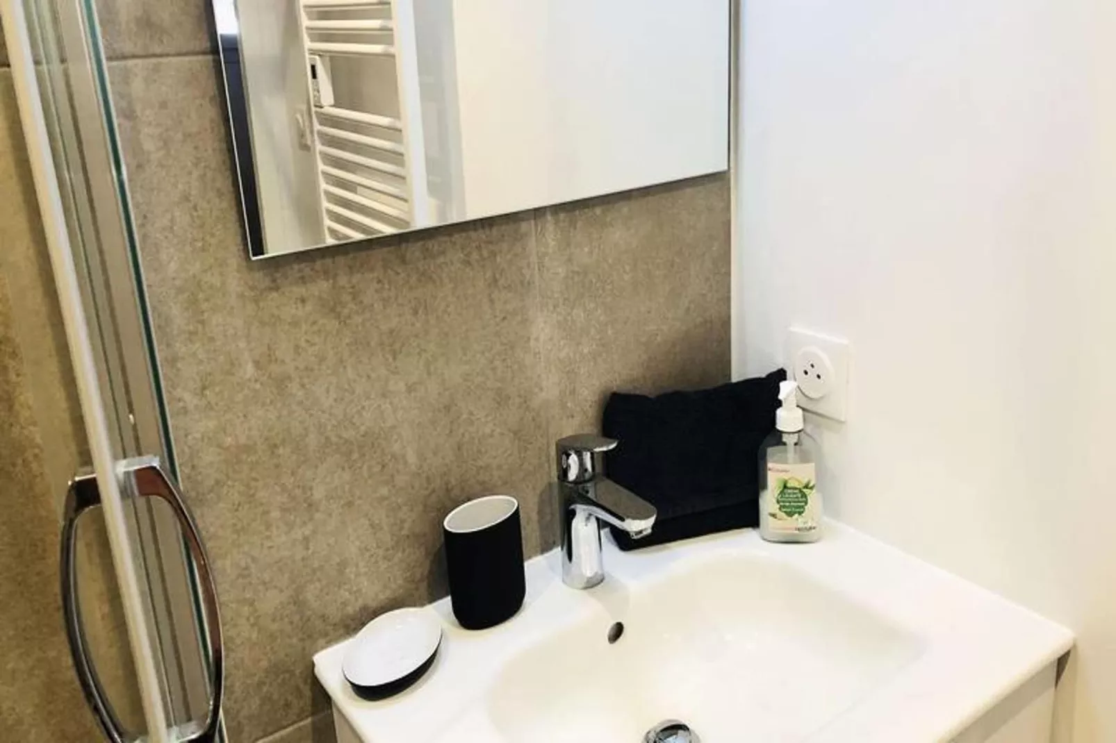 Résidence Cote Soleil-Badezimmer