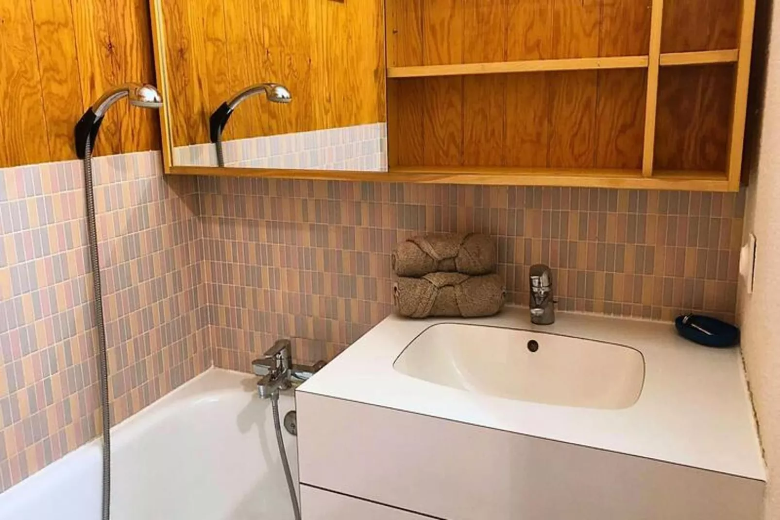 Résidence Cotes-Bathroom