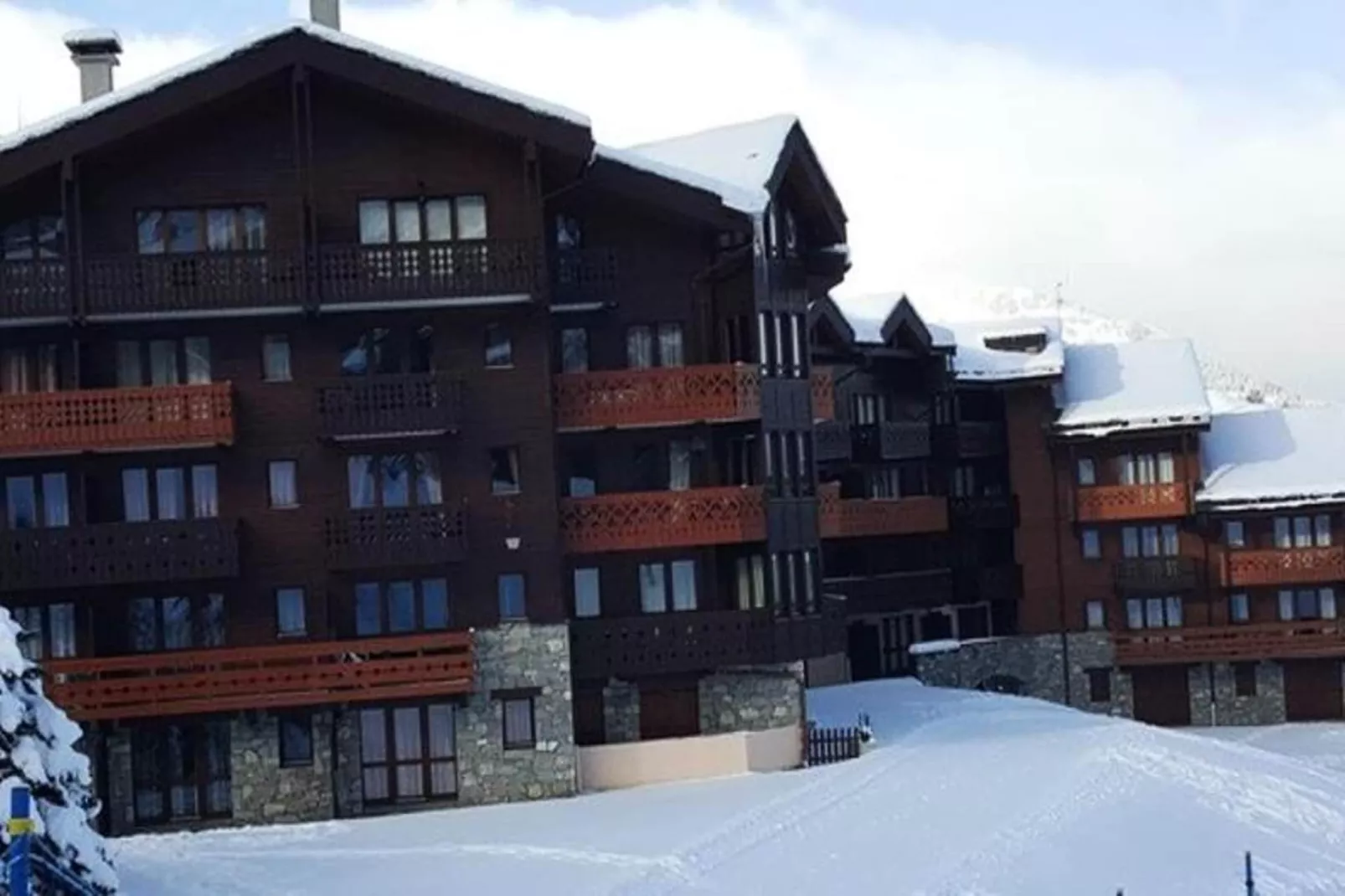 Résidence Athamante - Exterior in winter