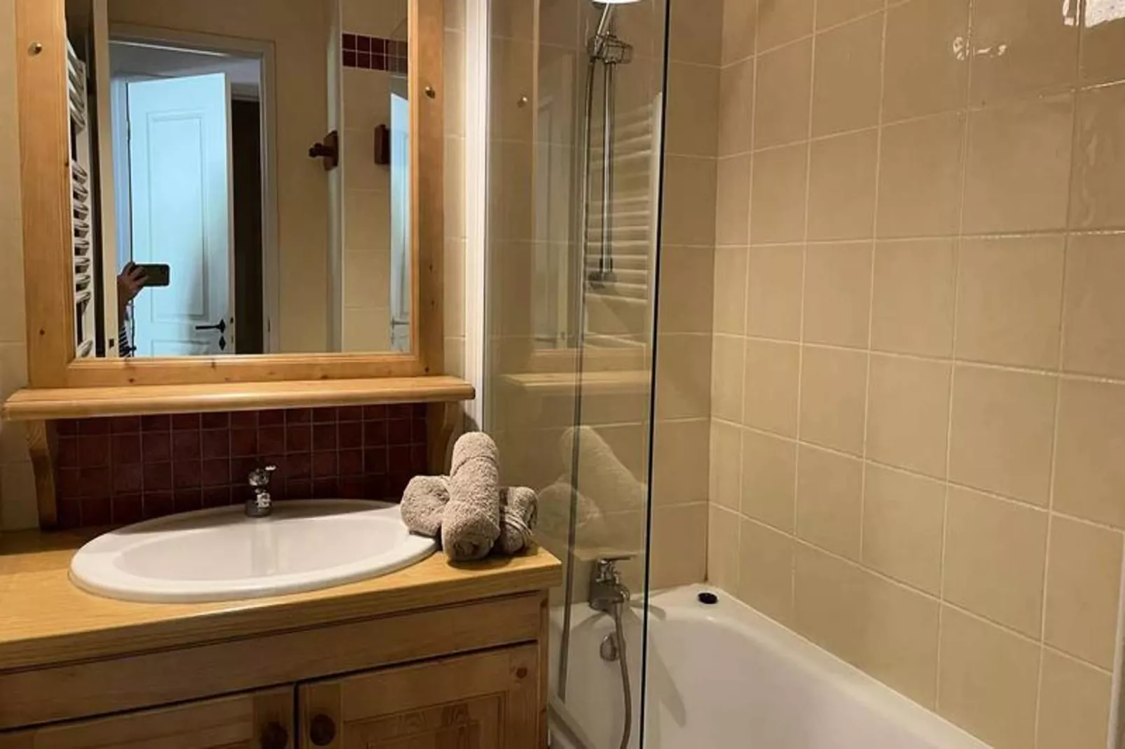 Résidence Valeriane-Salle de bain