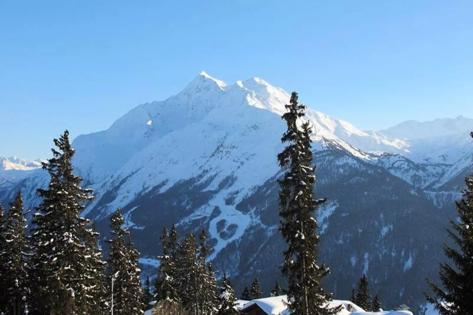 Résidence Bouquetins A-Area within 5km in winter