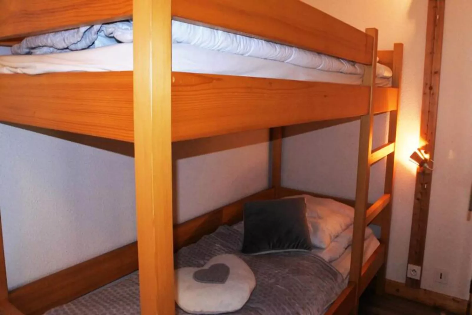 Résidence Le Picaron-Außenbereich Sommer