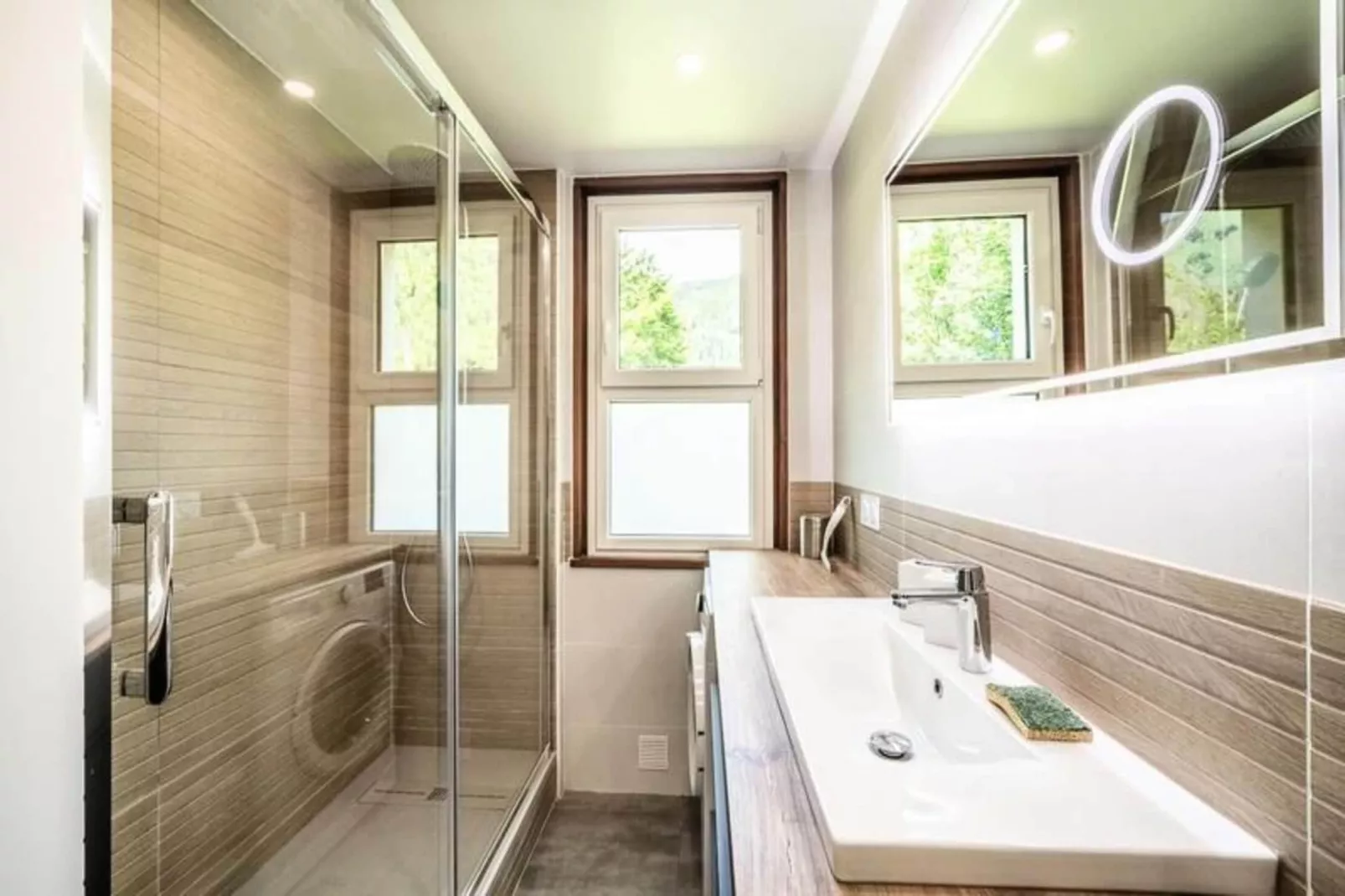 Résidence Ressachaux-Salle de bain