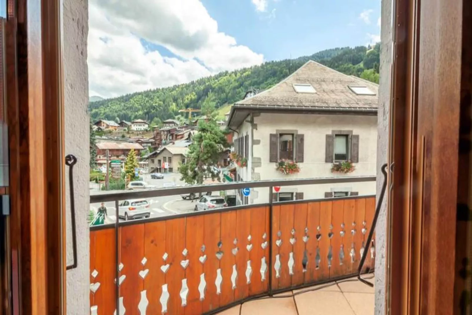 Résidence Place Eglise-Vue d'été