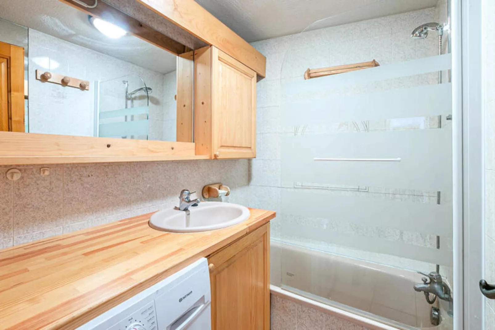 Résidence Coq De Bruyere-Bathroom