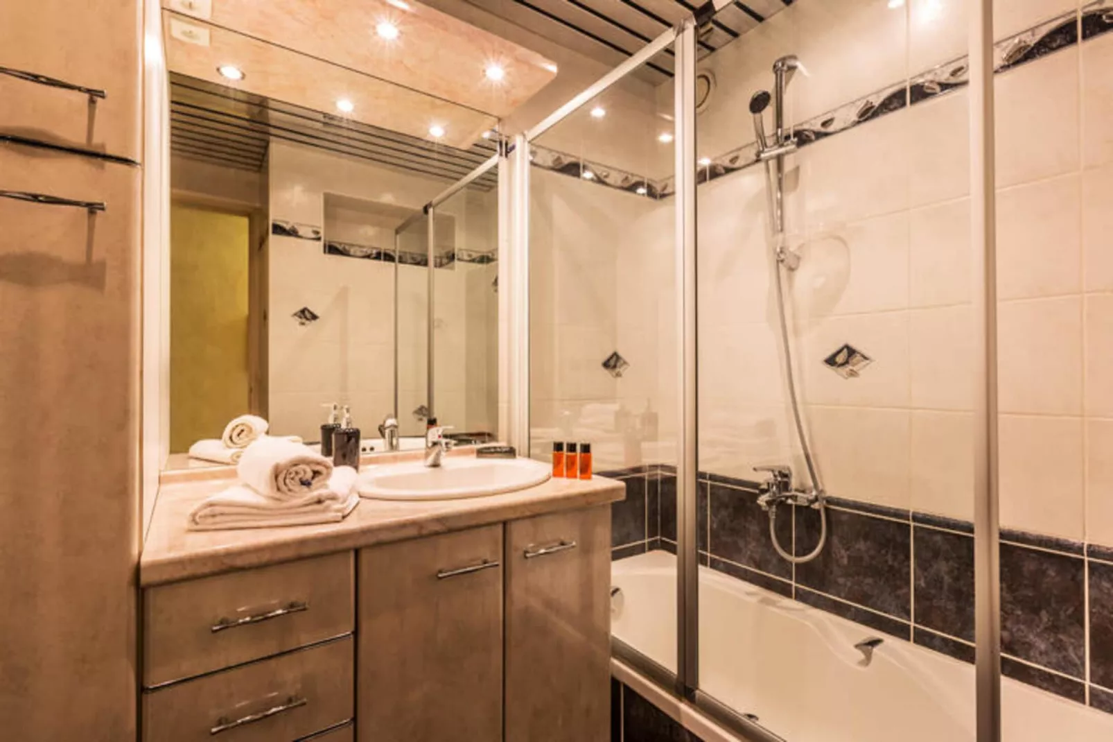 Résidence Belmont-Bathroom