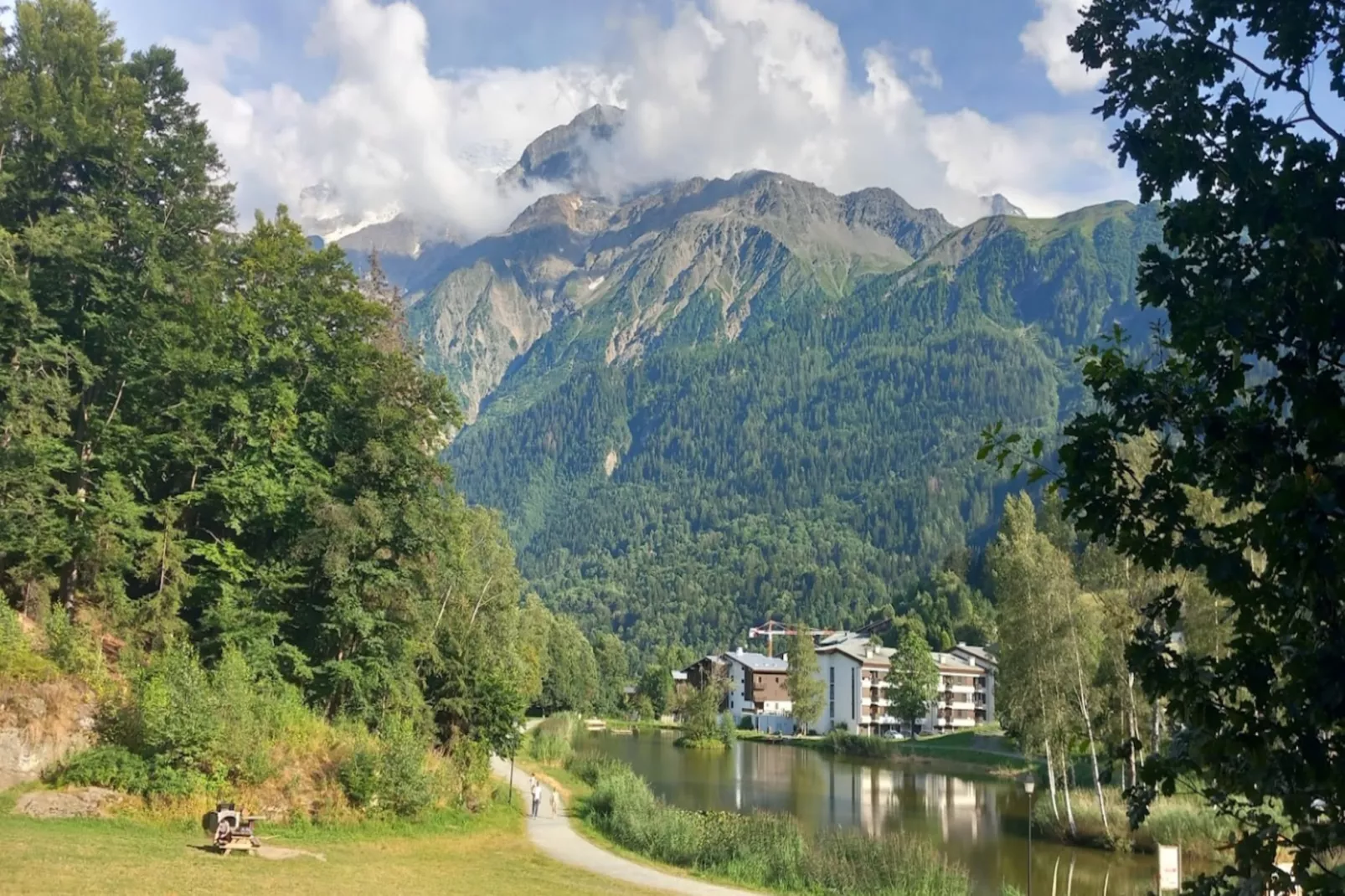Résidence Le ChÂteau Bruyeres-Zones été à 5 km