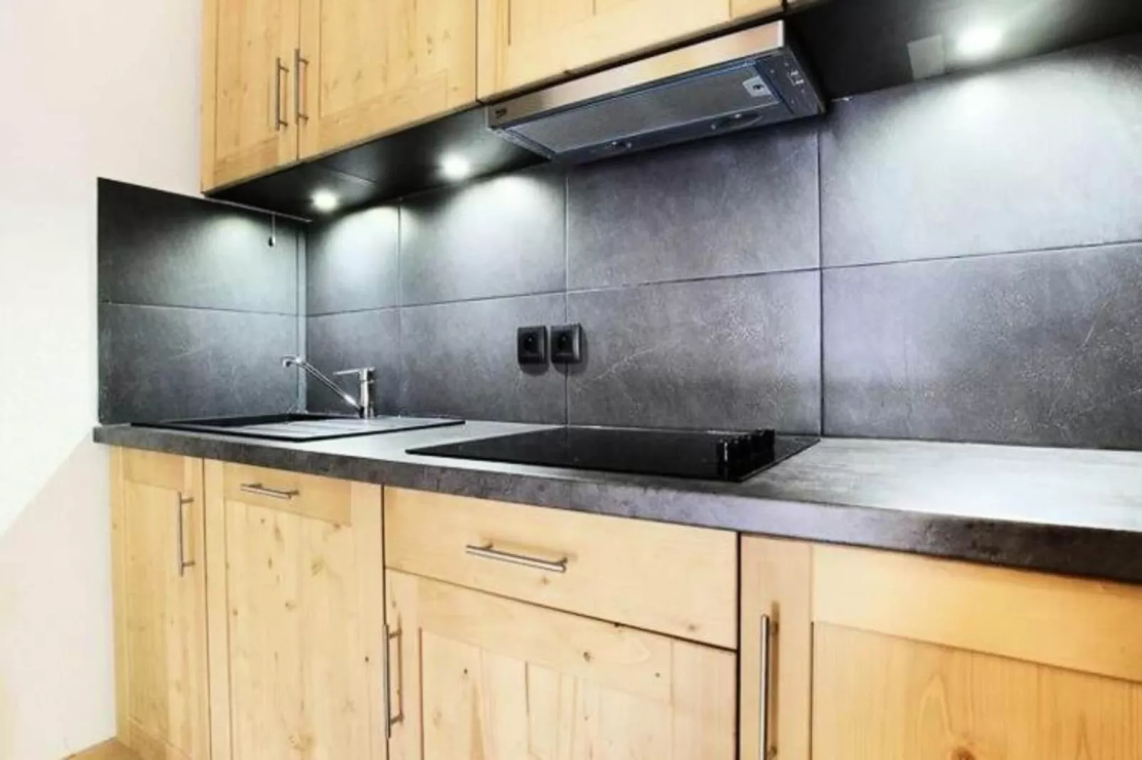 Résidence Prestige Odalys Les Fermes de Châtel-Kitchen