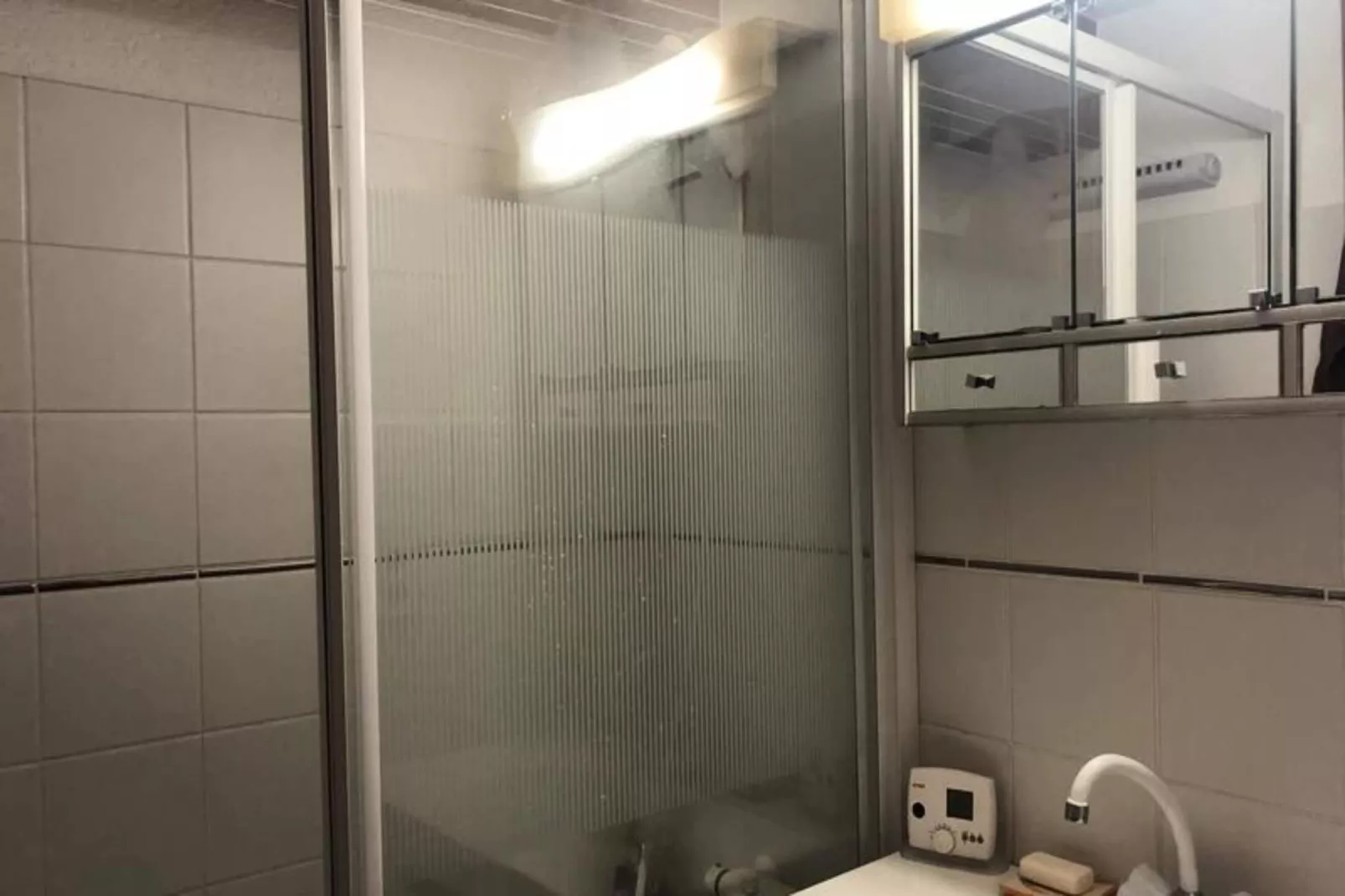 Résidence Les Sorbiers-Salle de bain