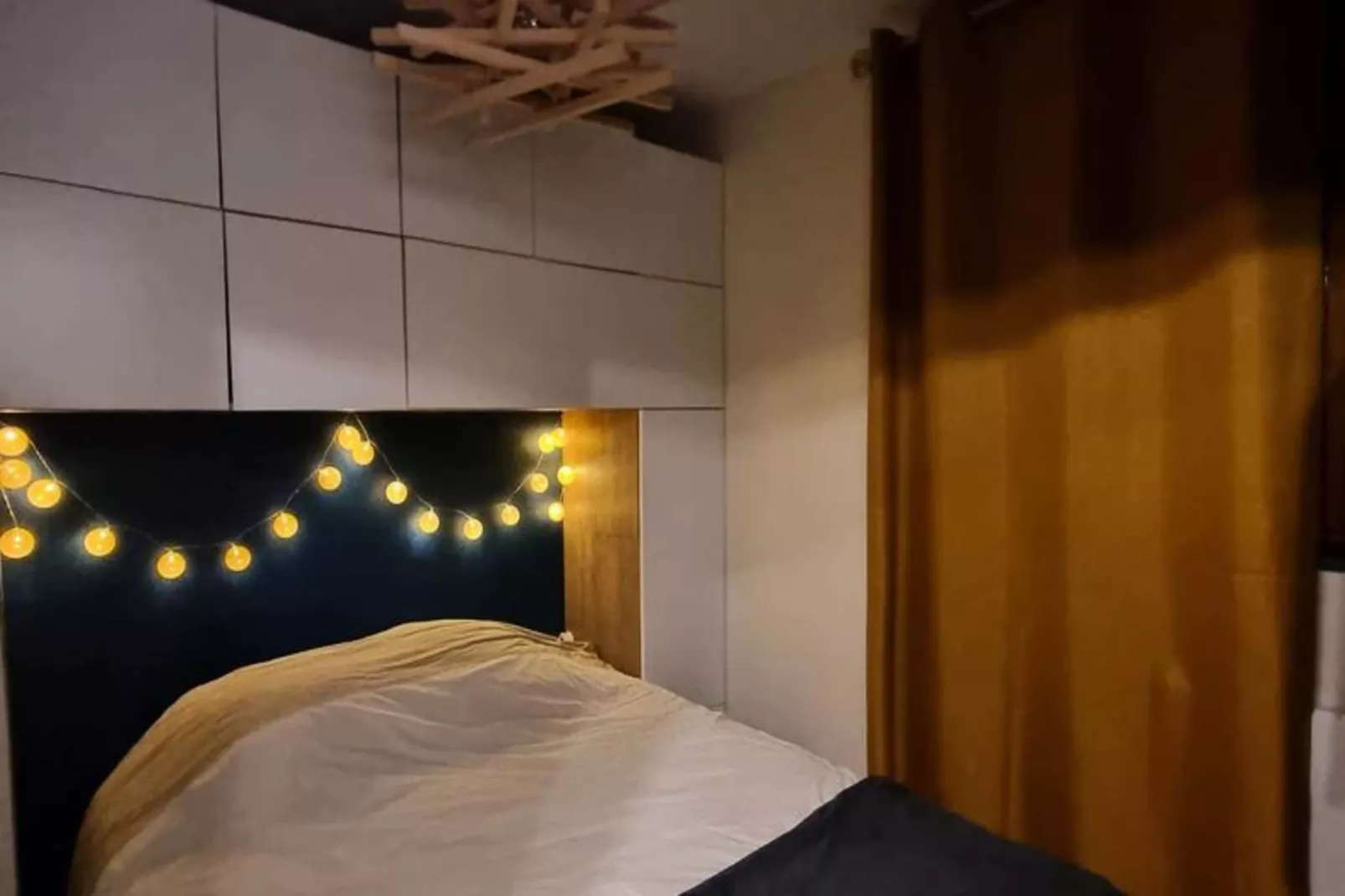 Résidence Les Perthuis-Exterior in summer