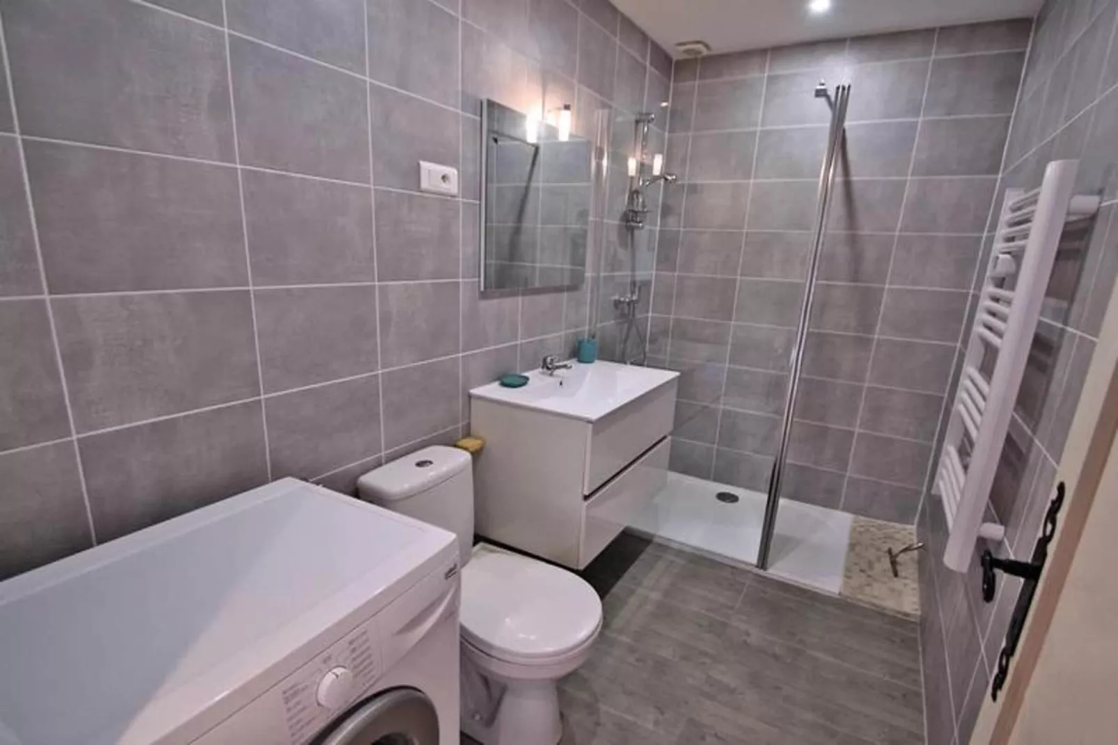 Résidence El Cantarello-Badezimmer