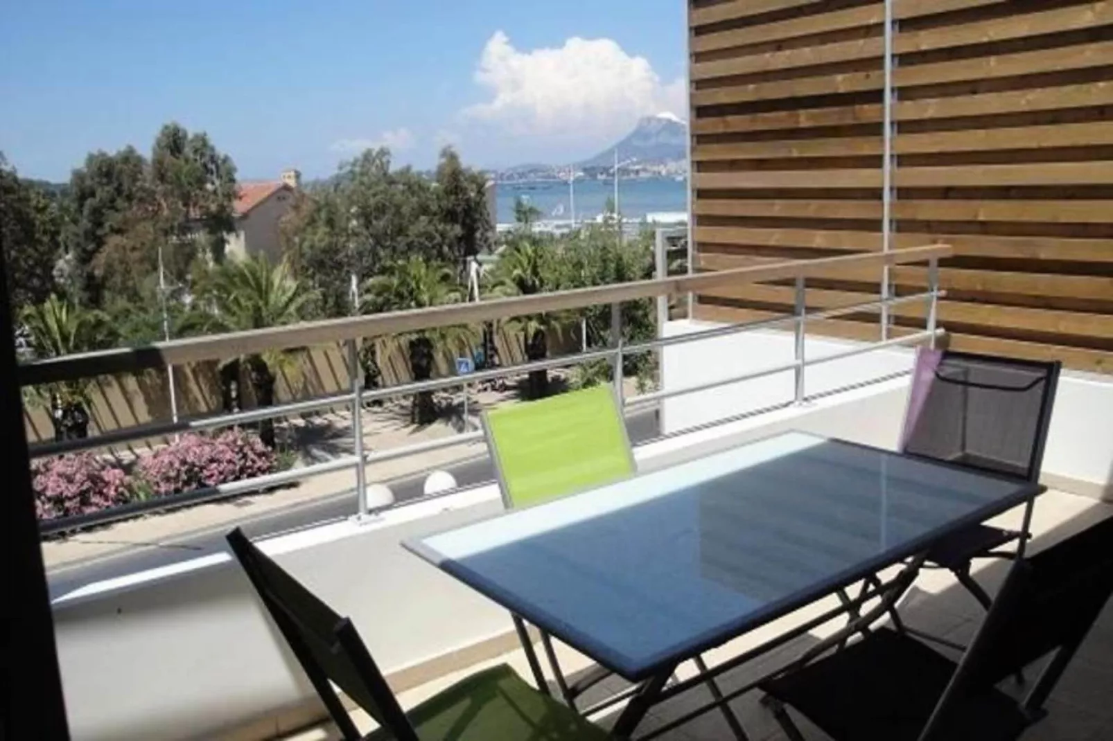 Résidence Tamaris Bay-Außenbereich Sommer