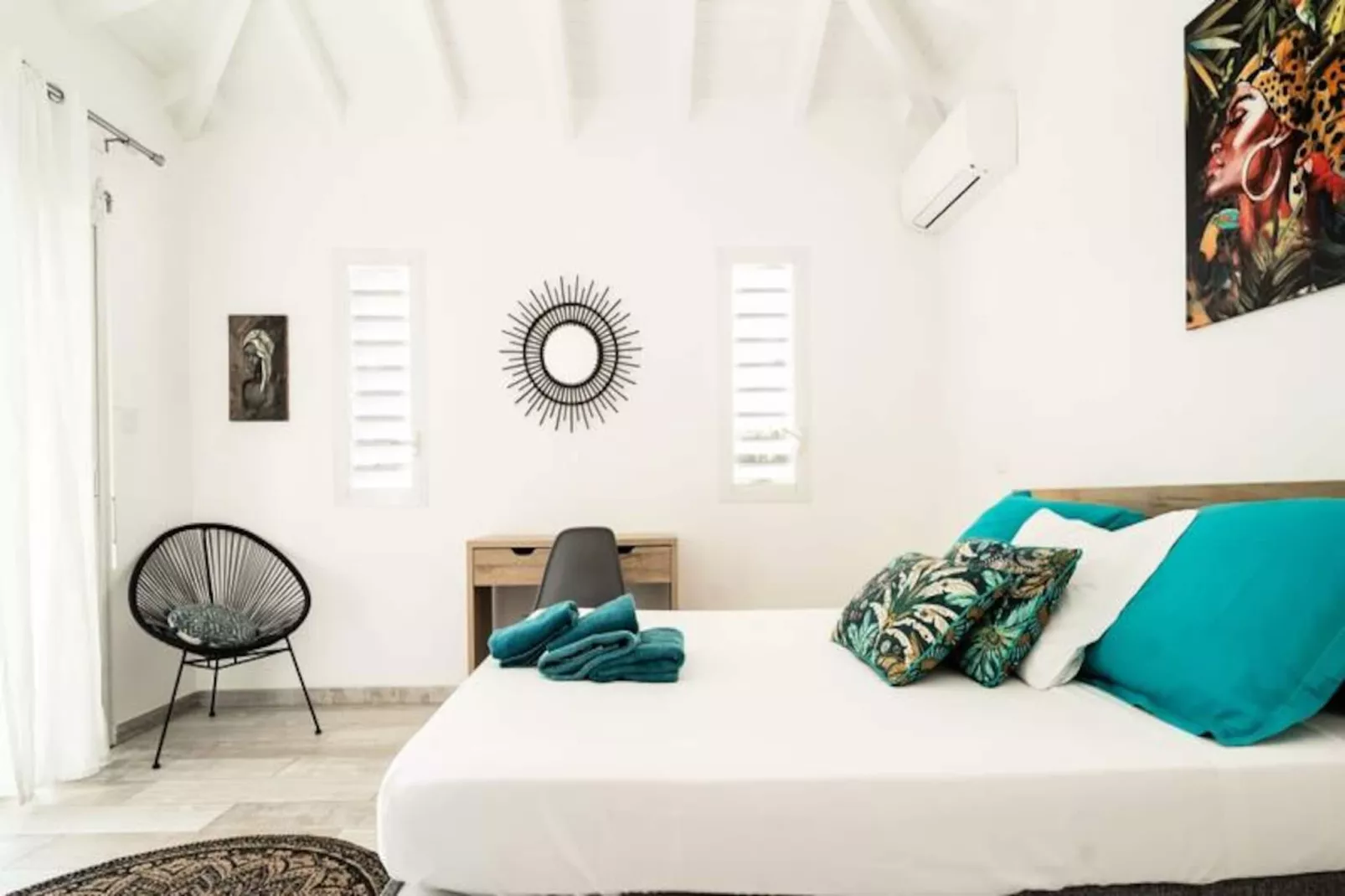 Villa Corossol-Image-tags.