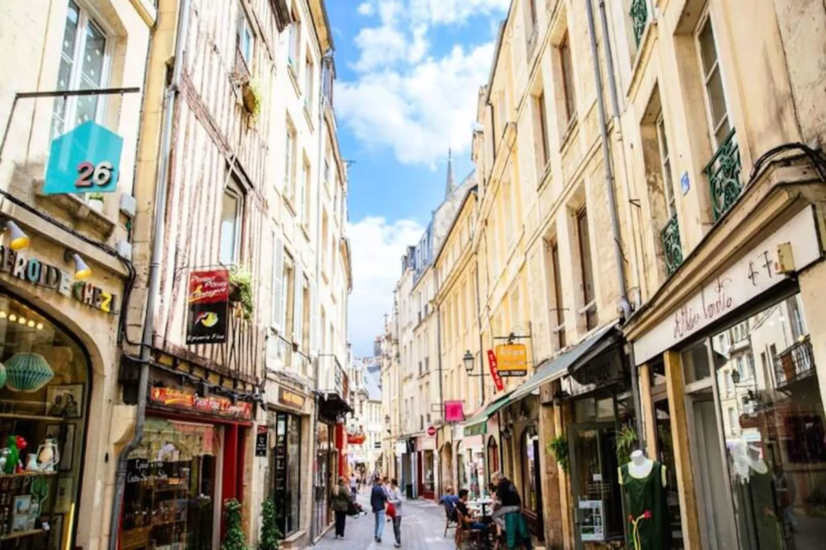 🌲 Le Jardin - Pl. St Sauveur - Hypercentre-Image-tags.