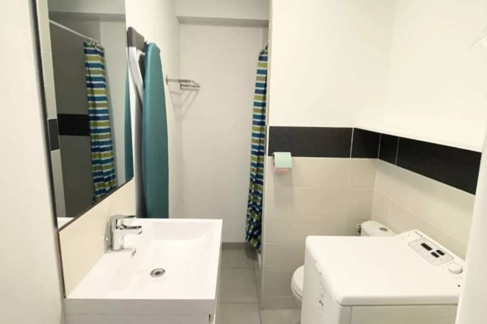 Résidence Quai Colbert-Bathroom