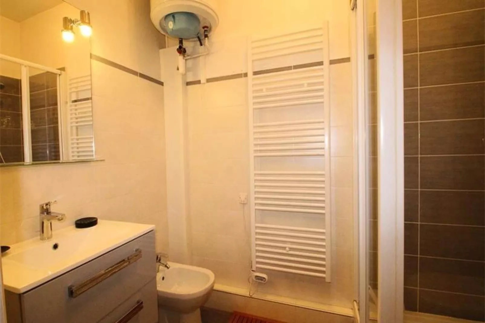 Résidence Palais D'etigny-Salle de bain