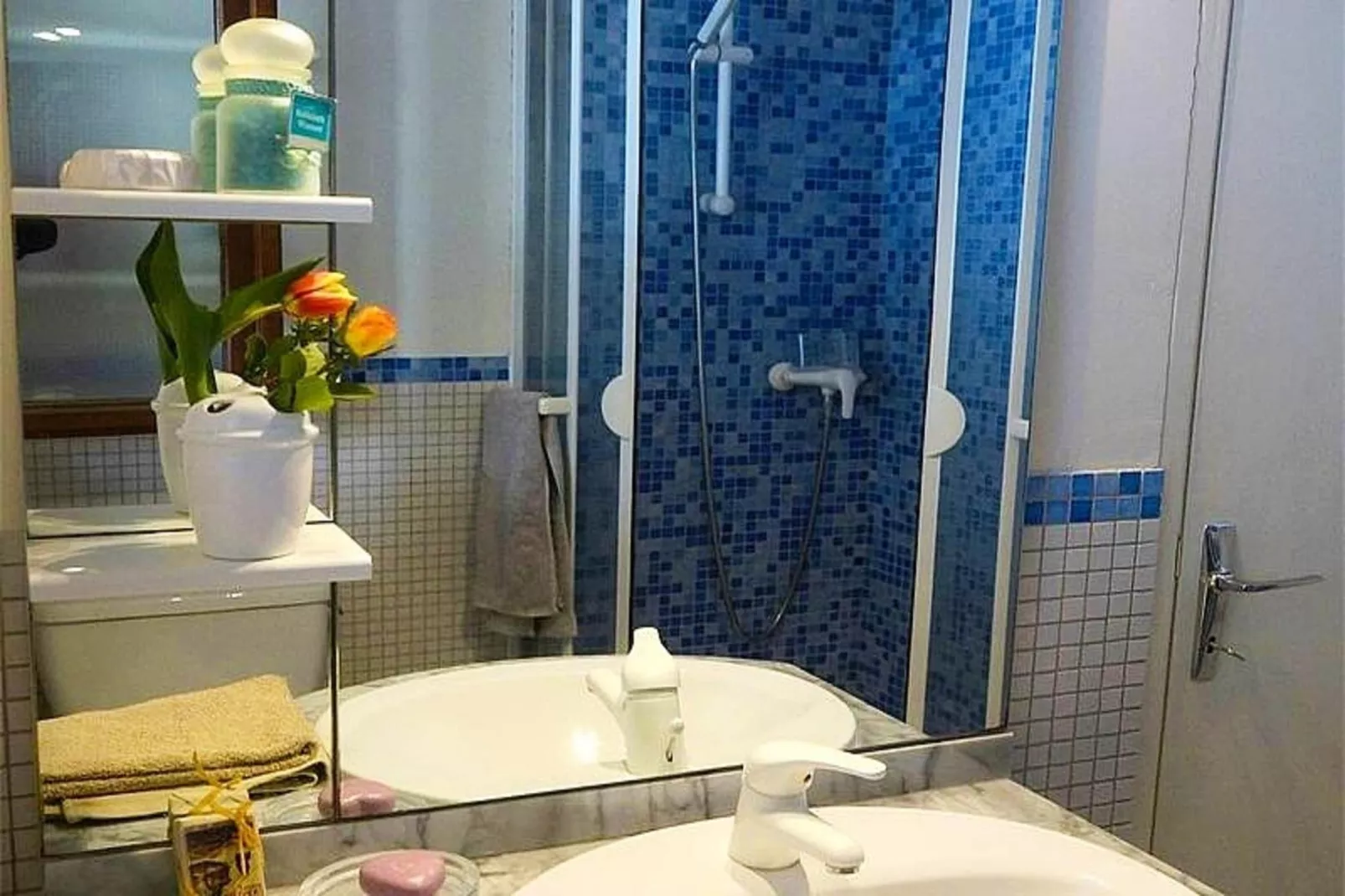 Résidence Le Logis-Bathroom