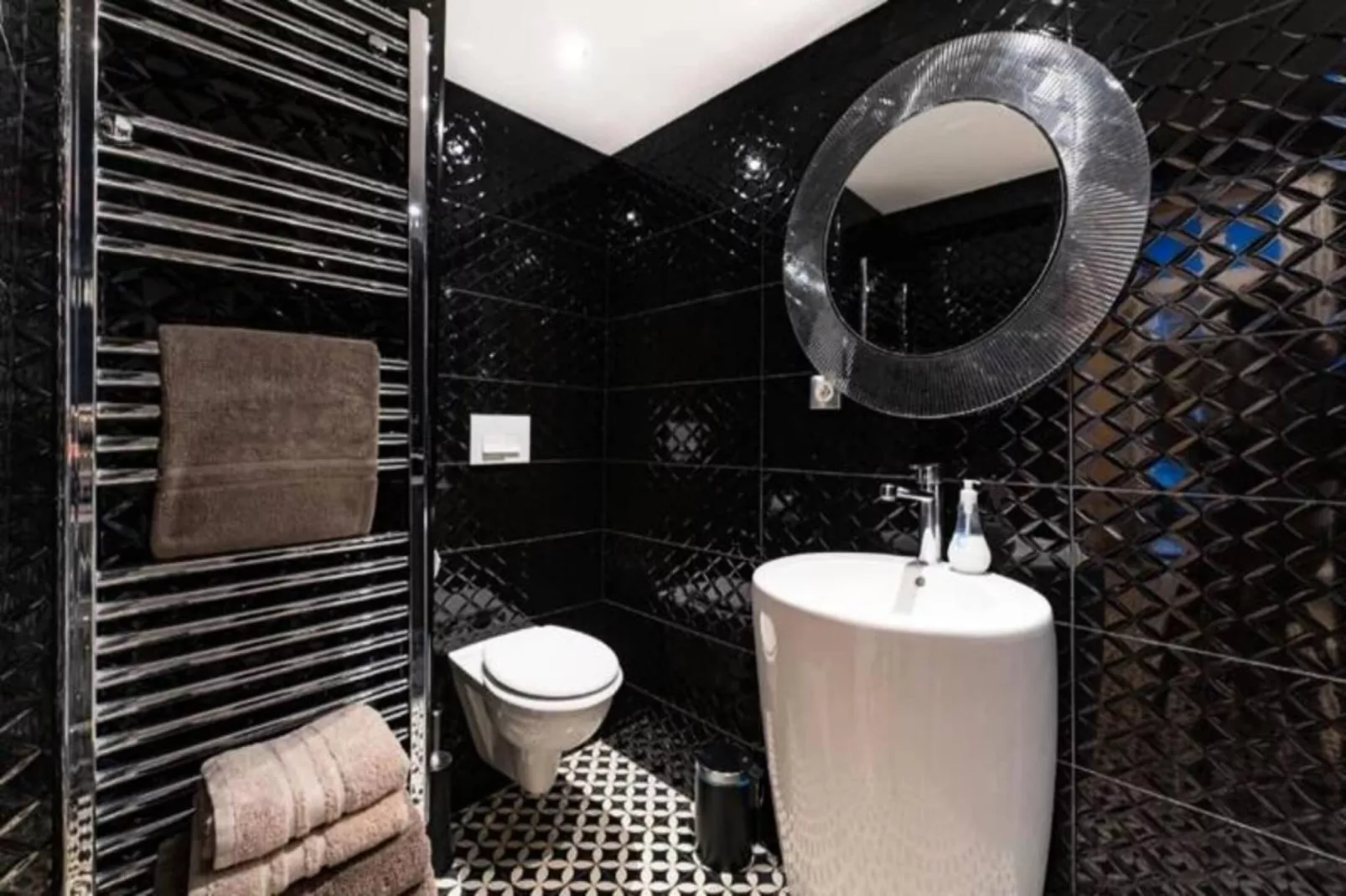 Studio D'architecte Charmant Dans Un Immeuble Du Xviii&egrave;me Dans Le Centre-Badezimmer