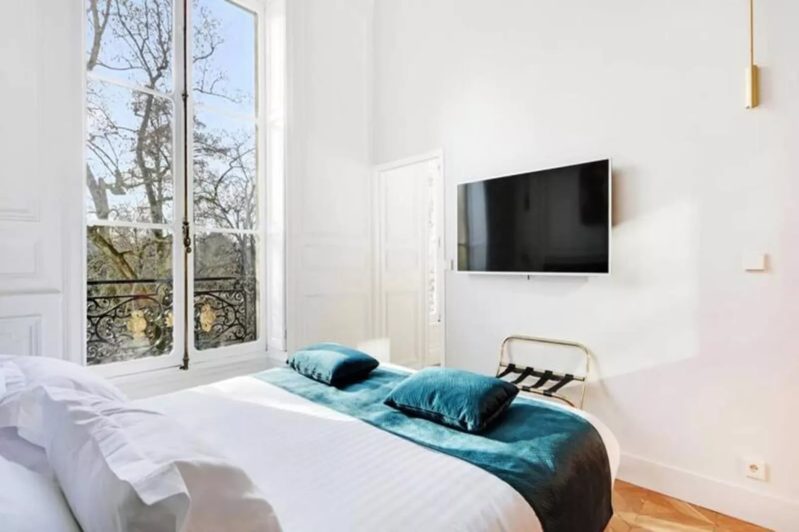 Maison Labruy&egrave;re - Suite Terrasse-Bedroom