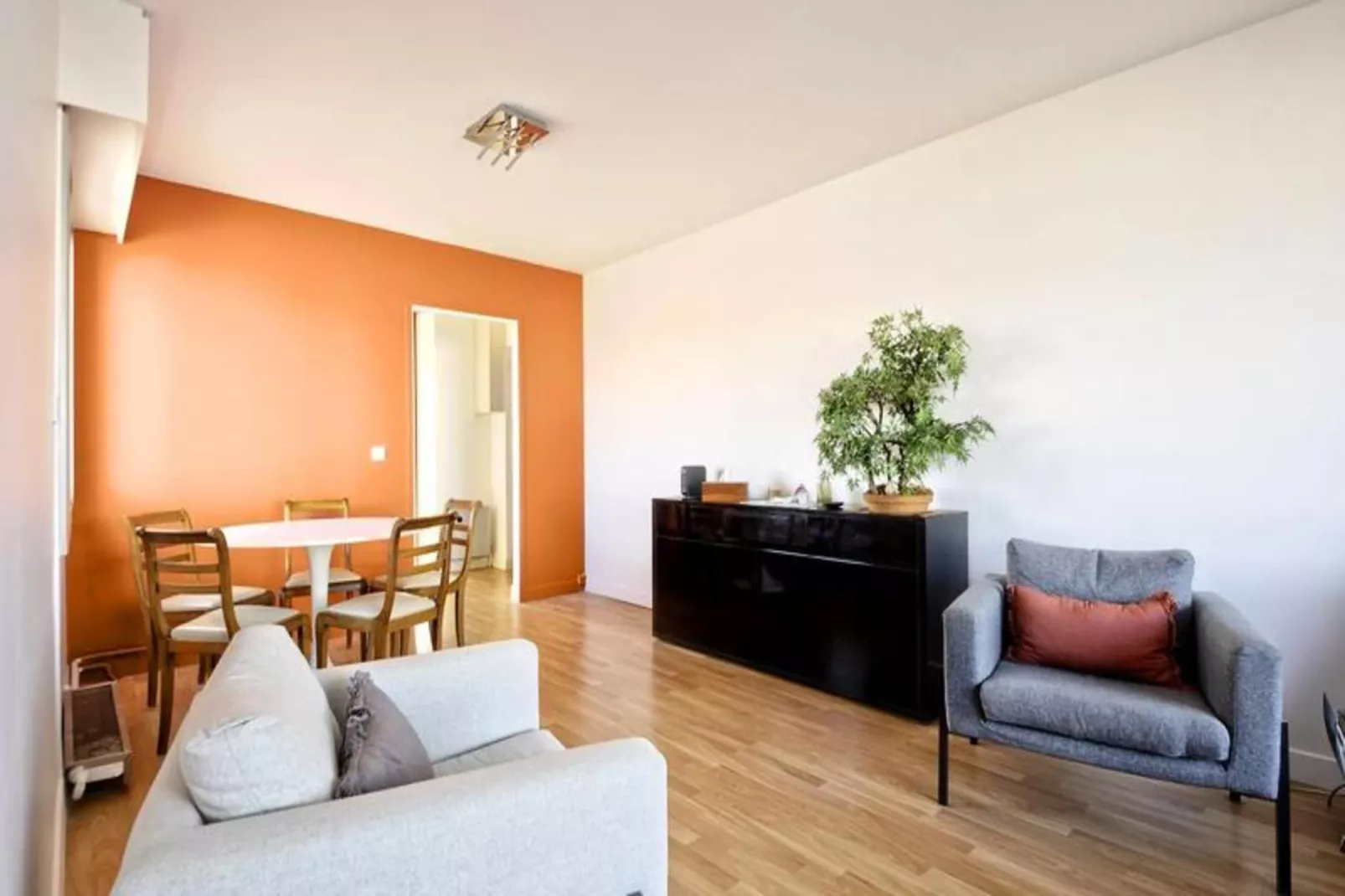 Résidence Les Perlières-Außenbereich Sommer