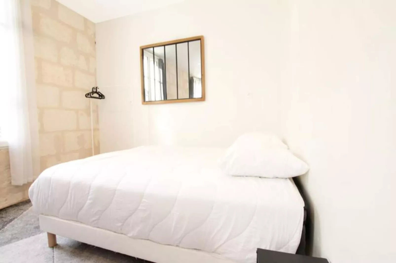 Superbe Appartement Climatis&eacute; En Plein C&oelig;ur Des Chartrons-Bedroom