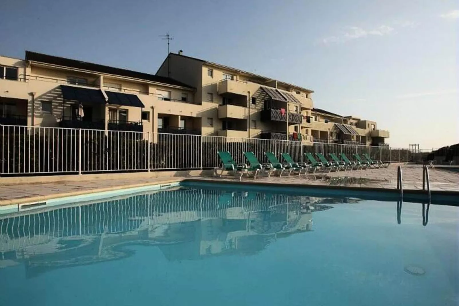 Résidence Bleu Marine - maeva Home-Swimming pool