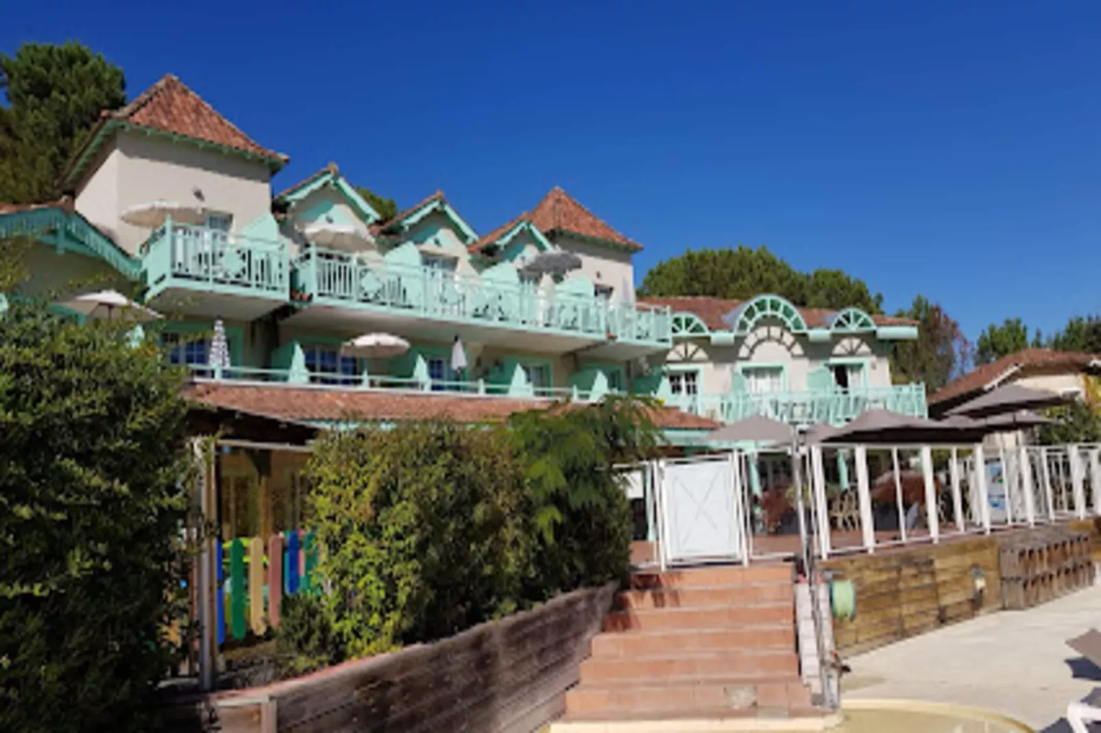 Les Appartements de Lacanau les Pins - maeva Home-Exterior in summer