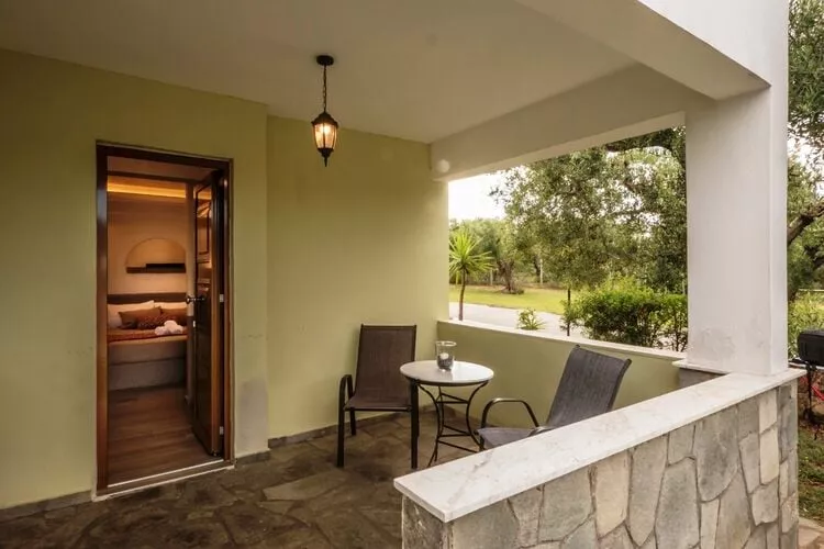 Holiday resort Asteris Village Gerakini-Studio-Balcon-terrasse