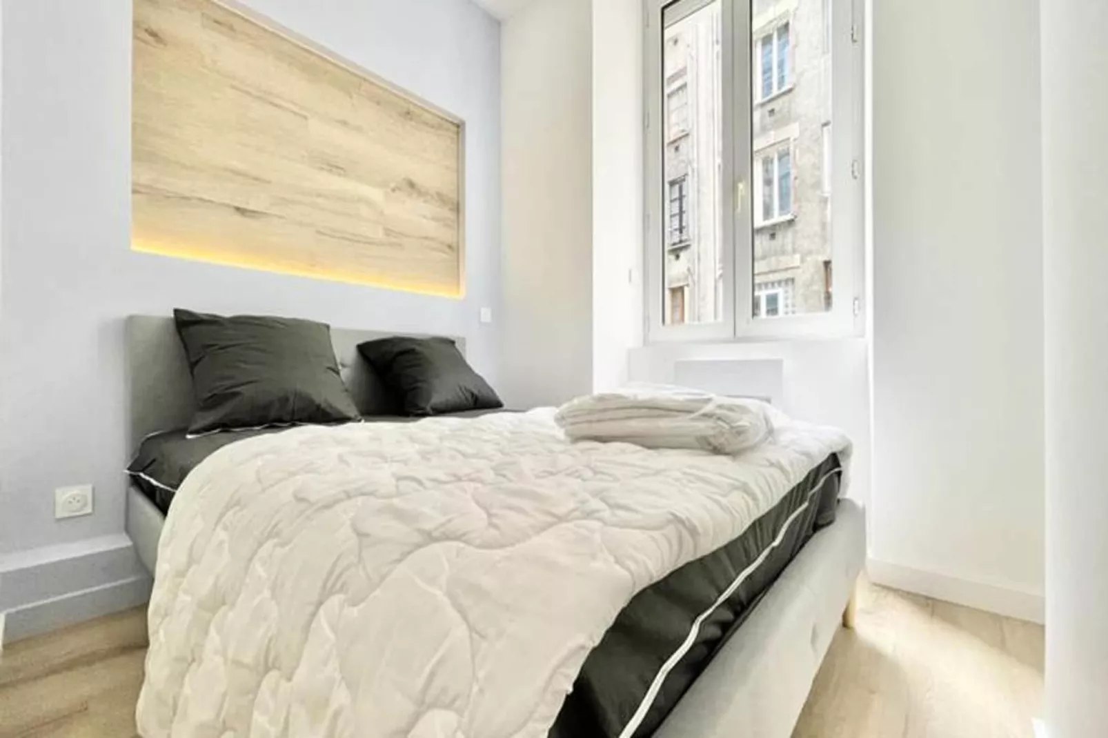 Le Cadet 👨&zwj;👩&zwj;👦&zwj;👦| Jean Jaur&egrave;s |tram A, B E E | T2 Tout &eacute;quip&eacute;-Chambre