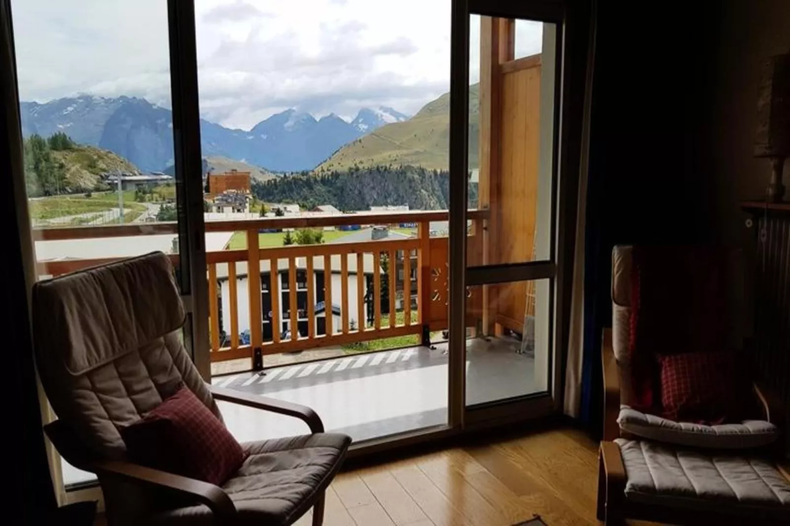 Résidence Choucas-Exterior in summer