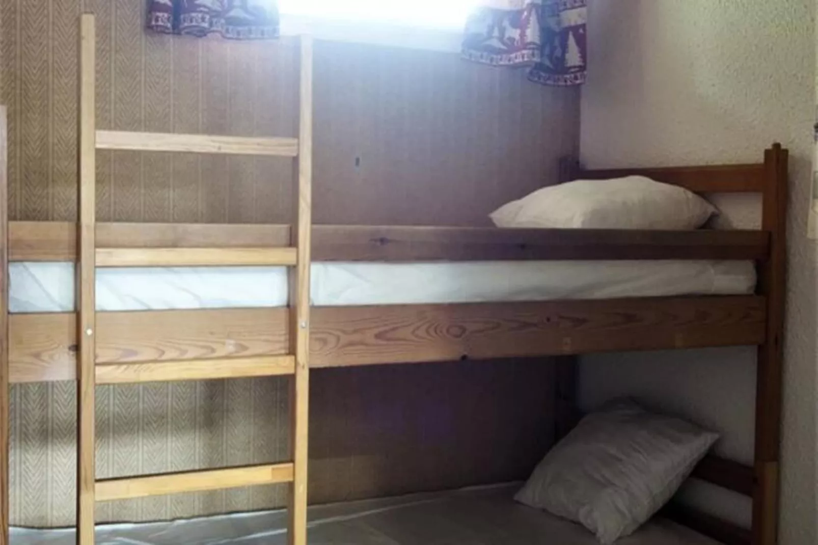 Résidence Bragelonne-Bedroom