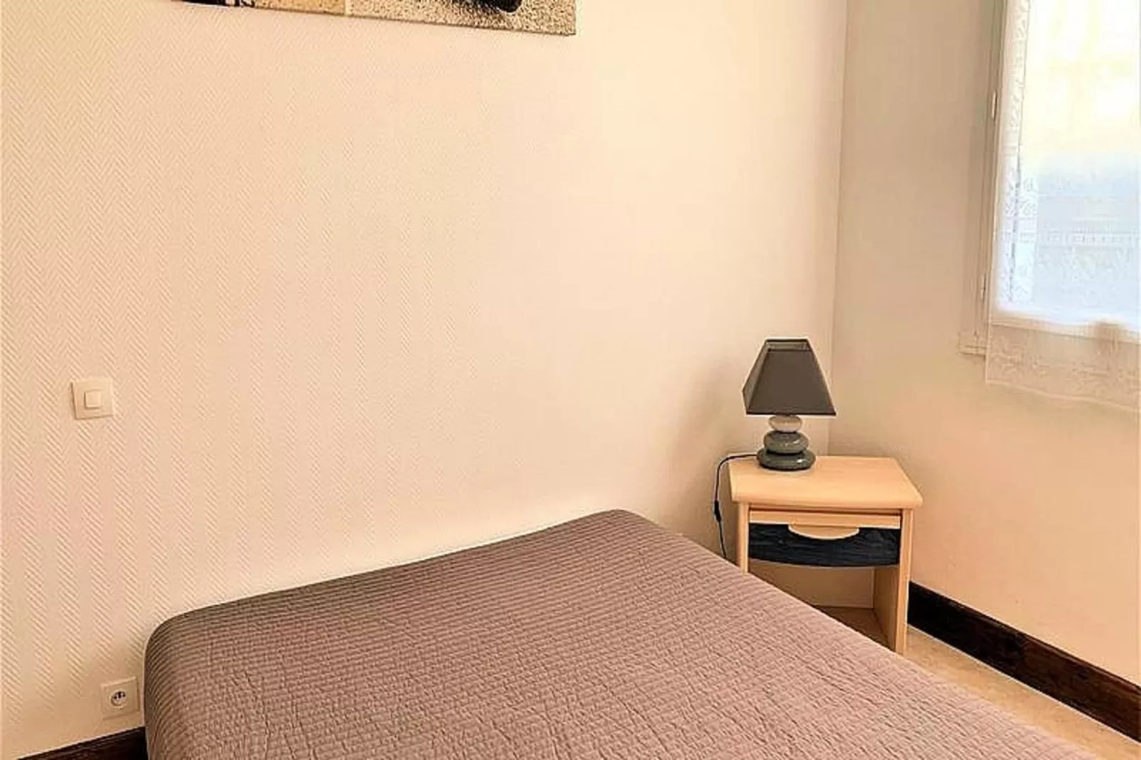 Résidence 28 Rue Des Corsaires-Bedroom