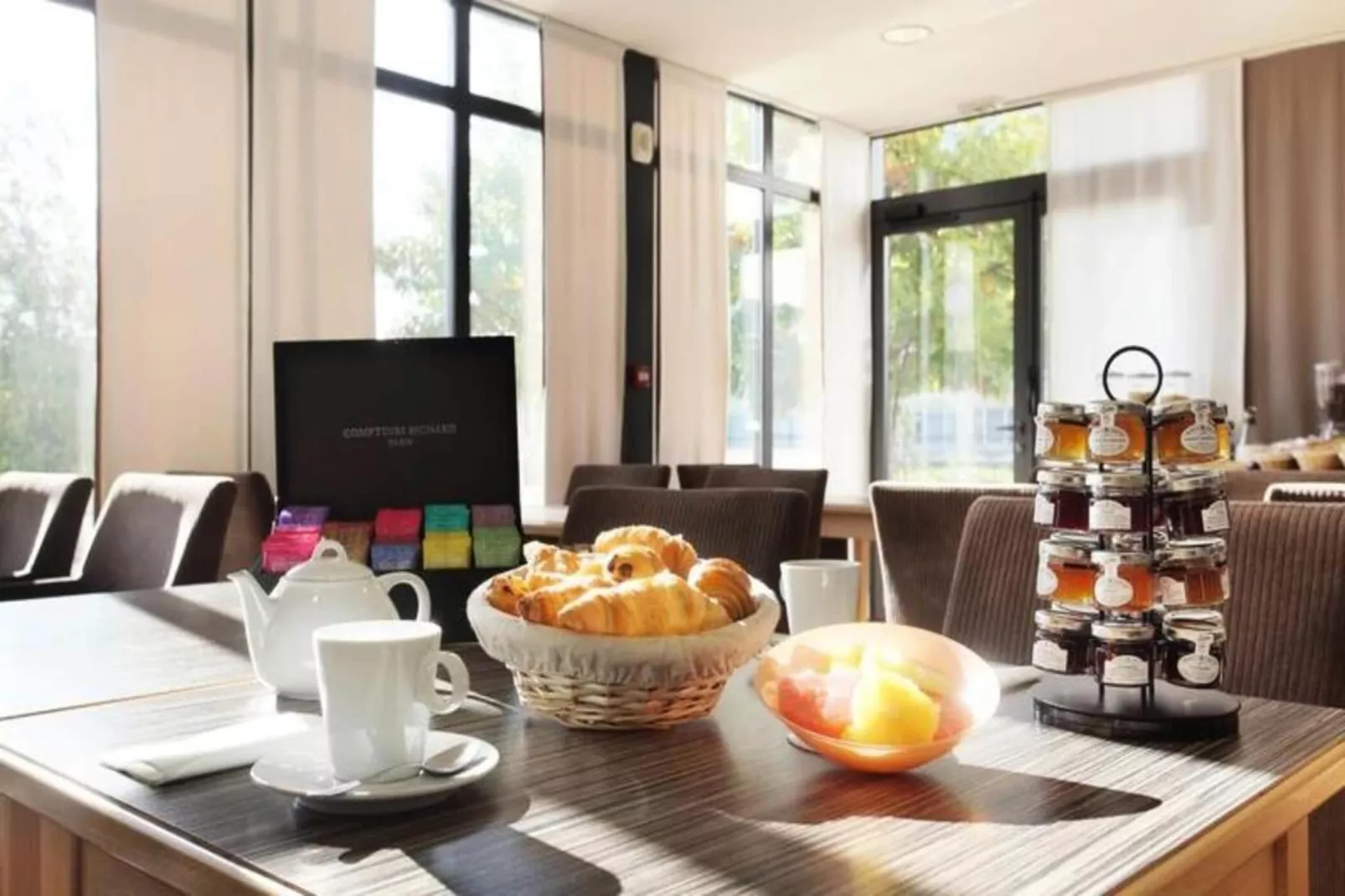 Appart'hôtel Odalys City Bioparc-Dining room