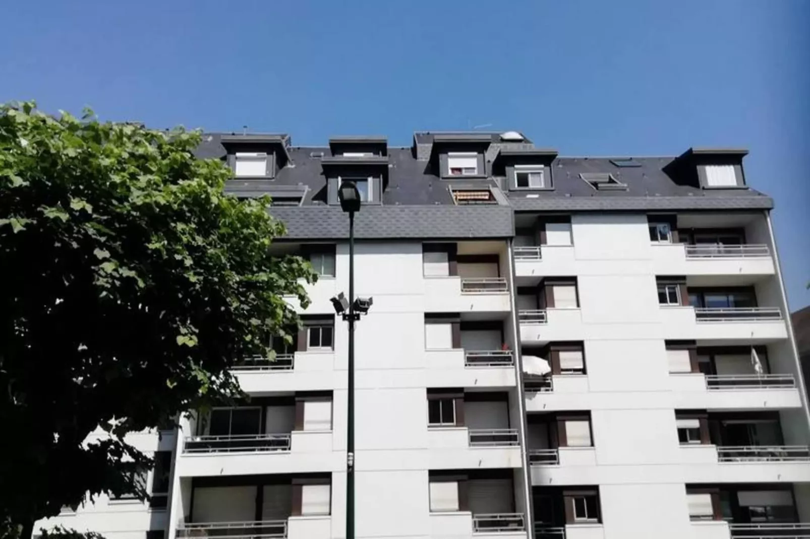 Résidence Le Chateau Durieux 3-Außenbereich Sommer