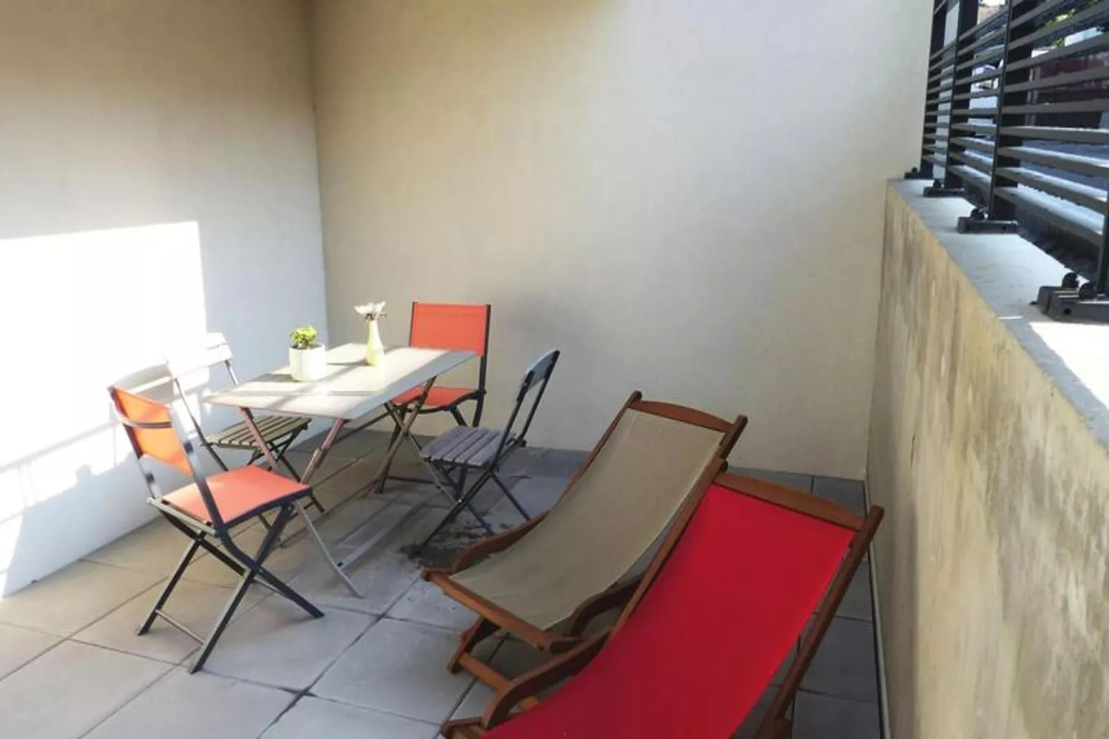 Résidence Terrasses Des Thermes-Terrasse / balcon