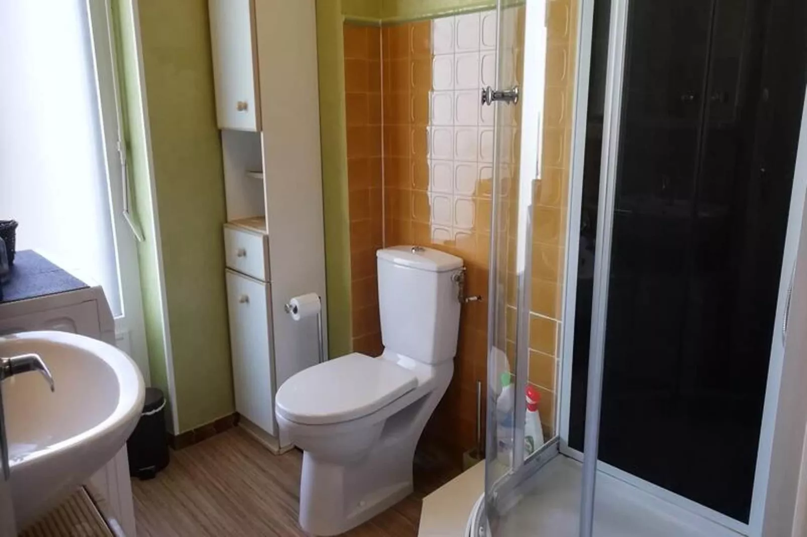 Résidence Montcalm D-Bathroom