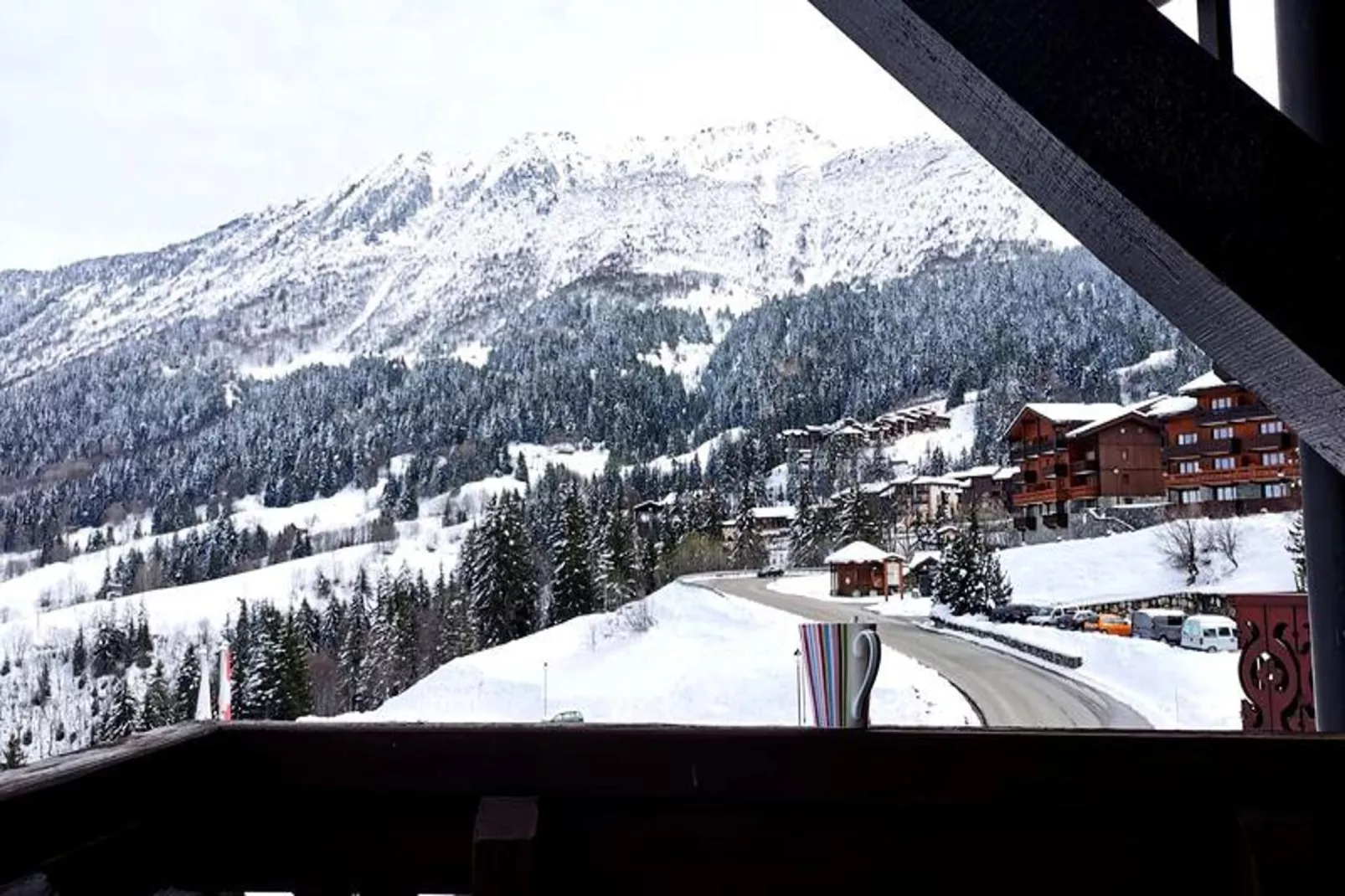 Résidence Camarine-View in winter