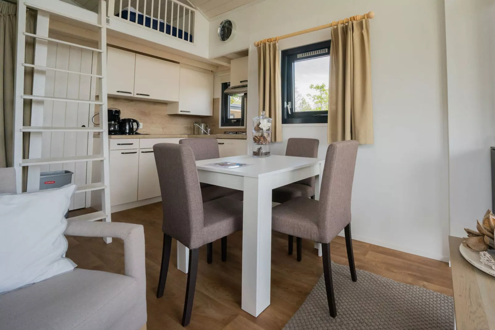 Resort Markermeer 1-Wohnzimmer