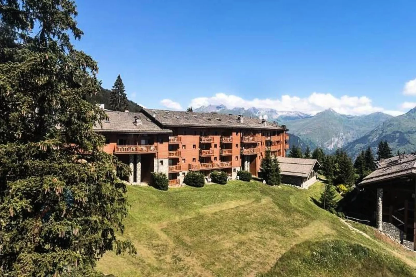 Résidence Les Alpages de Chantel - maeva Home-Außenbereich Sommer