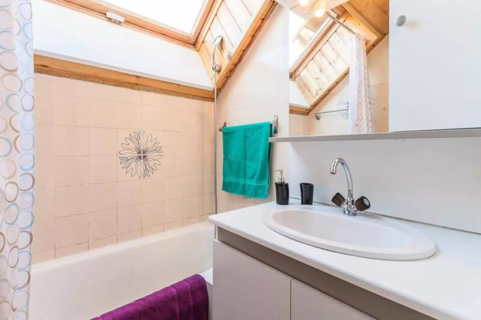 Résidence Aiguille Grive Bat I - Exterior in summer