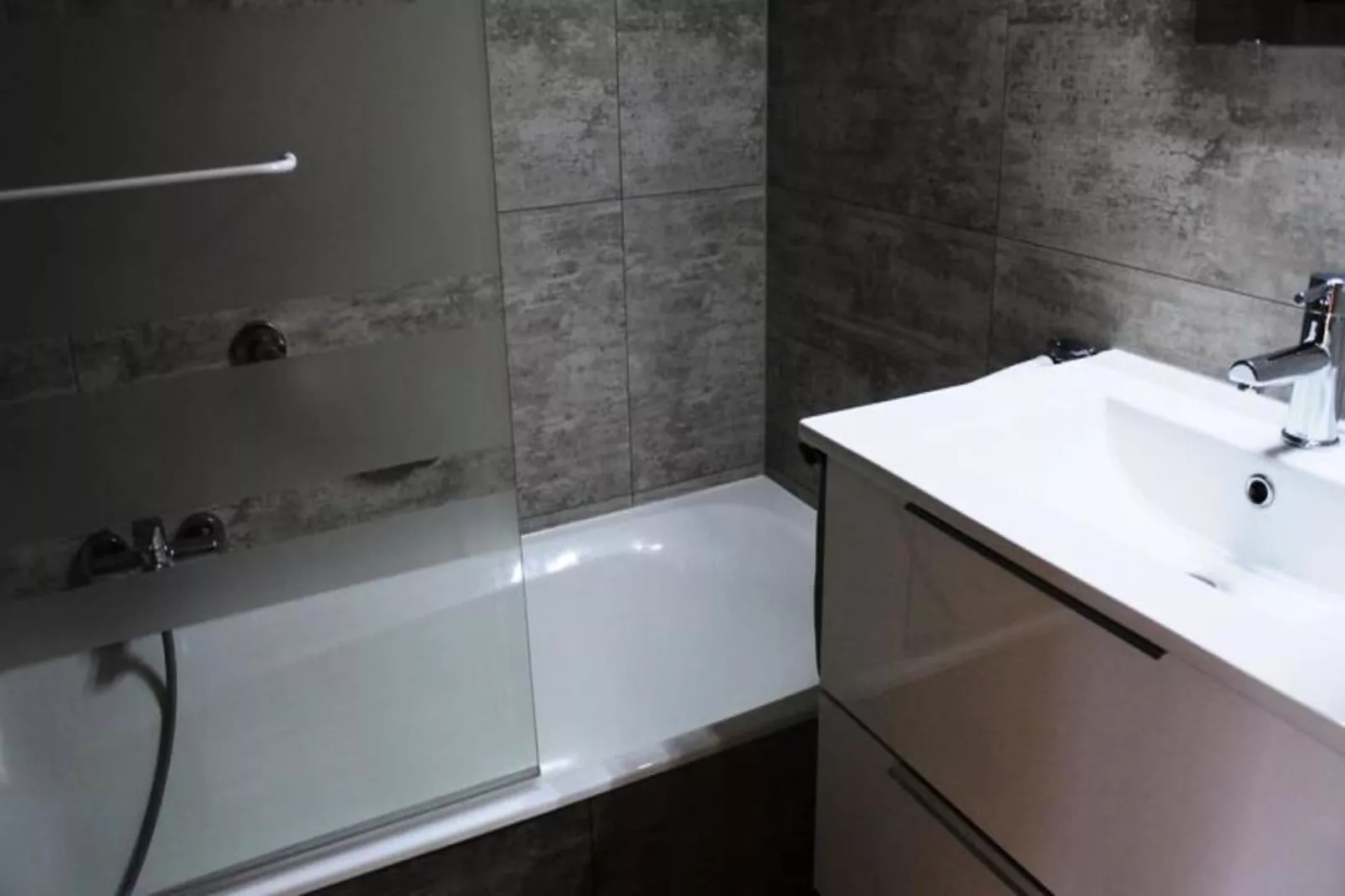 Résidence Le Picaron-Außenbereich Sommer