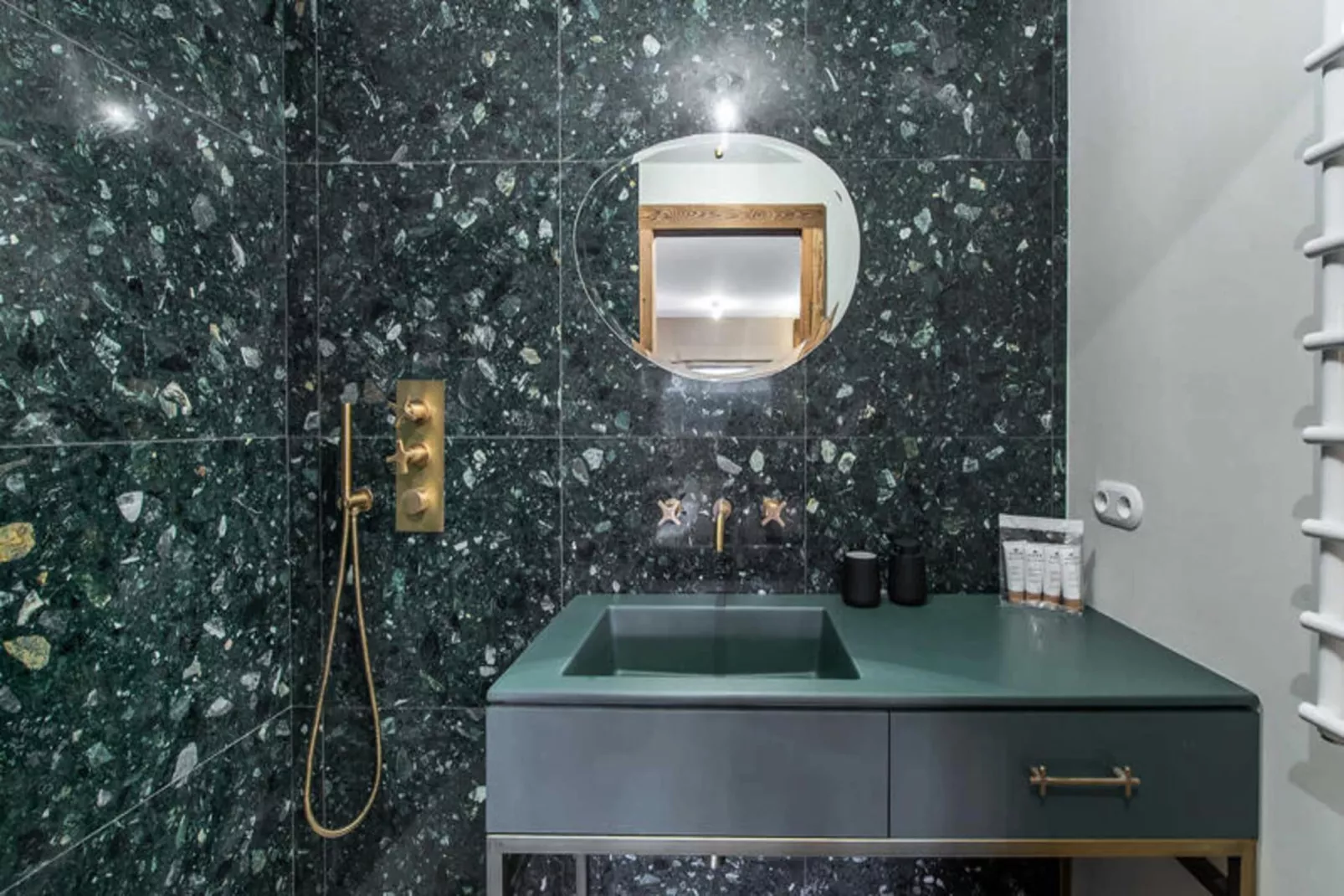 Résidence Callista-Bathroom