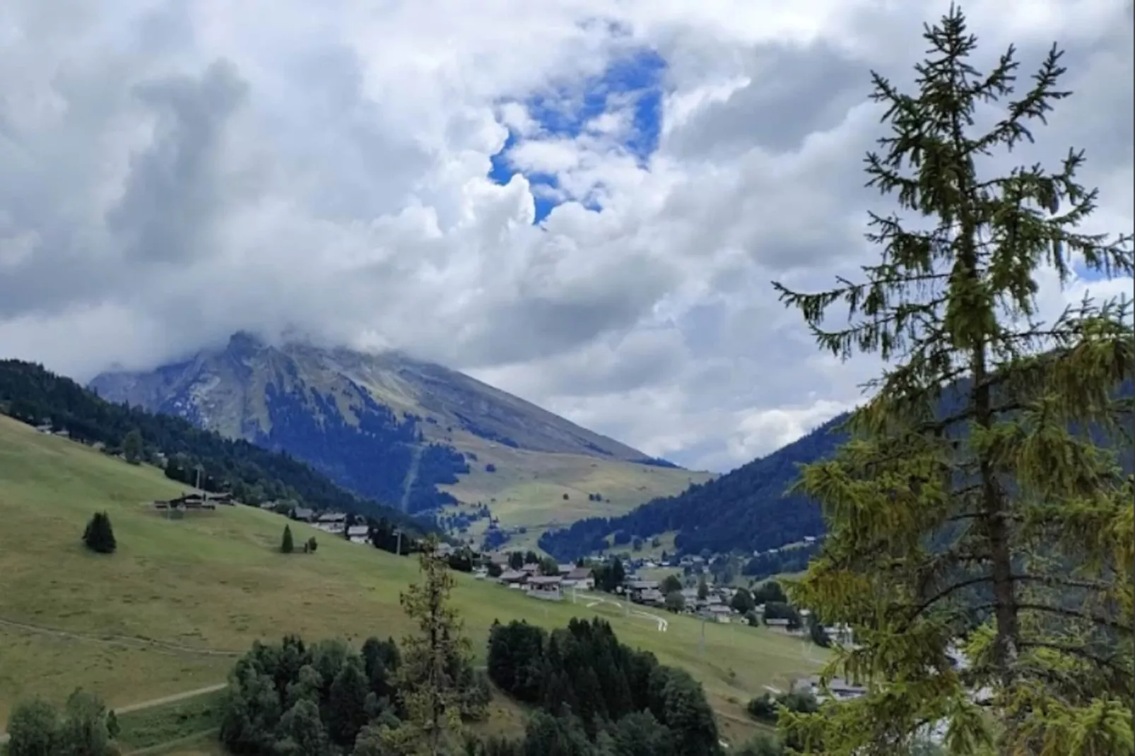 Appartements à La Clusaz-Zones été à 5 km