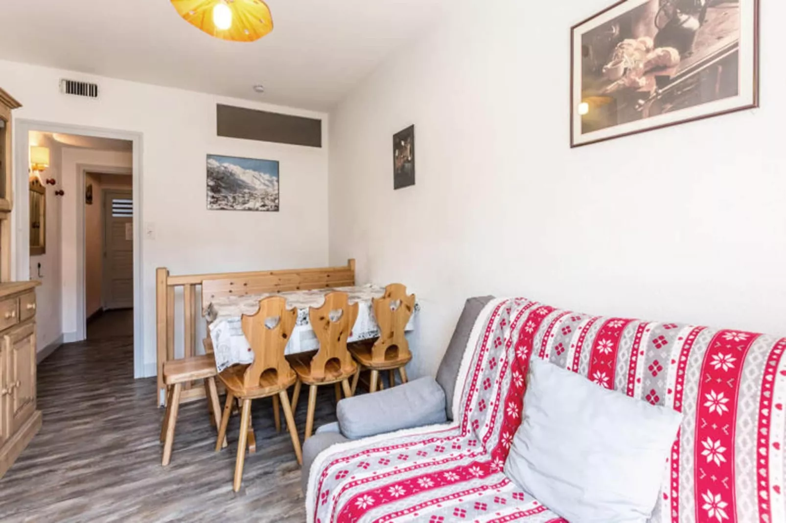 Résidence Bossonnet-Esszimmer