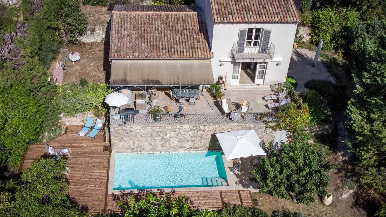 Villa Olivier-Außenbereich Sommer